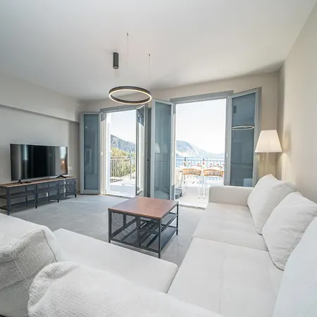 Assos Rockshore By The Sea * Asos