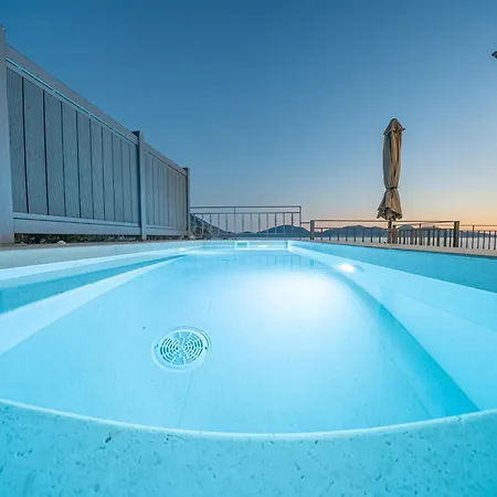 Assos Rockshore By The Sea