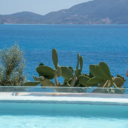 Assos Rockshore By The Sea *