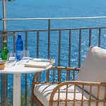 Assos Rockshore By The Sea Apartment Asos