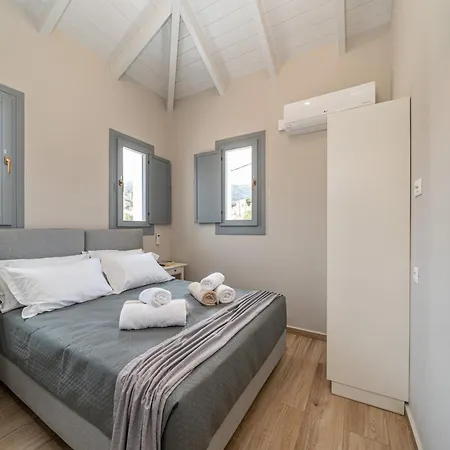 Appartement Assos Rockshore By The Sea *