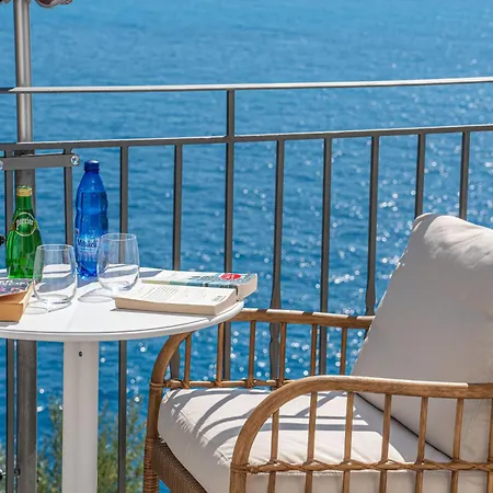 Assos Rockshore By The Sea Διαμέρισμα Άσσος